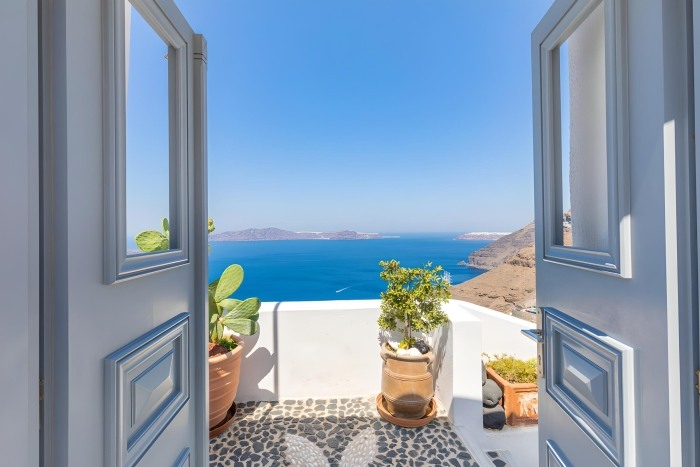 Best Hotels Deals On Santorini