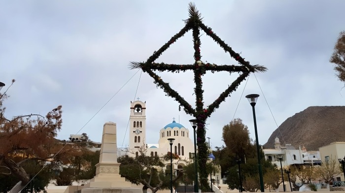 Savato Lazarou Santorini