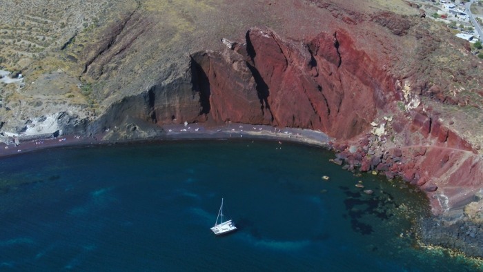 how was red beach formed