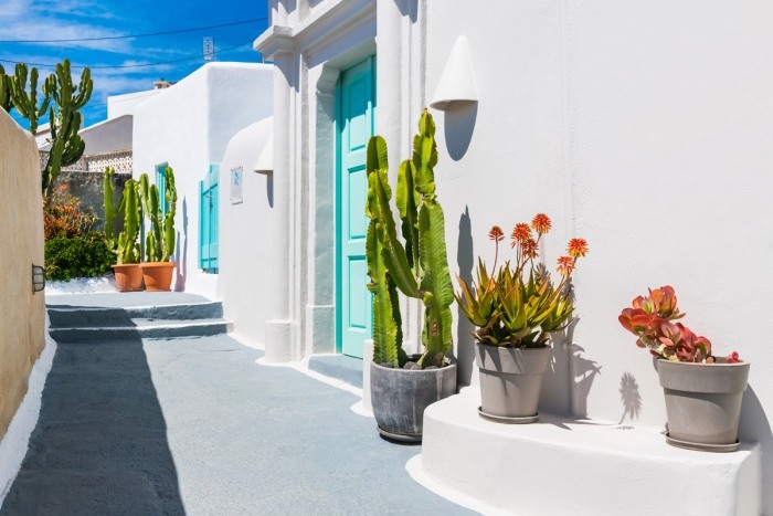 santorini gem walks