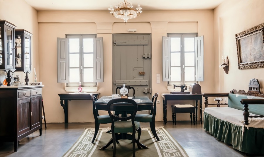 Santorini Spirit Tour