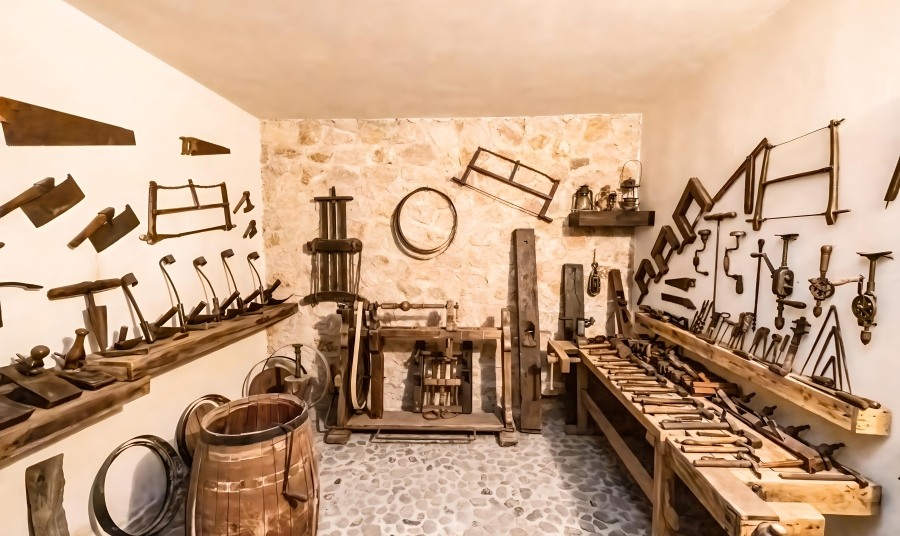 Santorini Spirit Tour