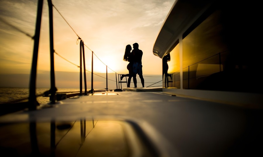 Sailing Sunset Tours Catamaran