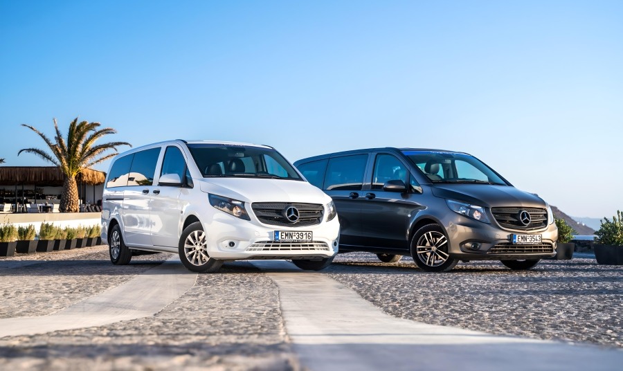 Santorini Private Tour By Luxury Vans